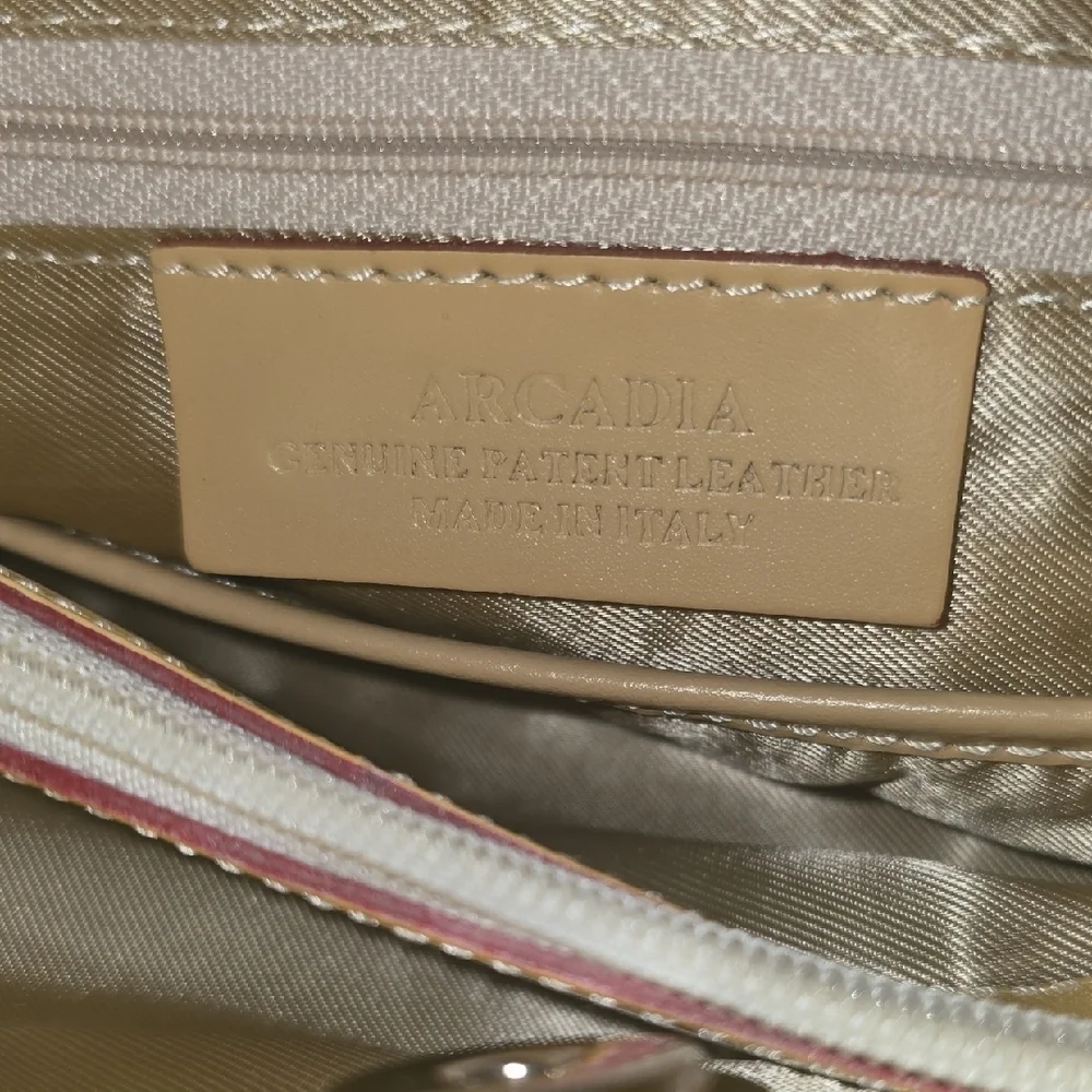 NWT Arcadia Gold Patent Leather Tote  Bag - Picture 11 of 12